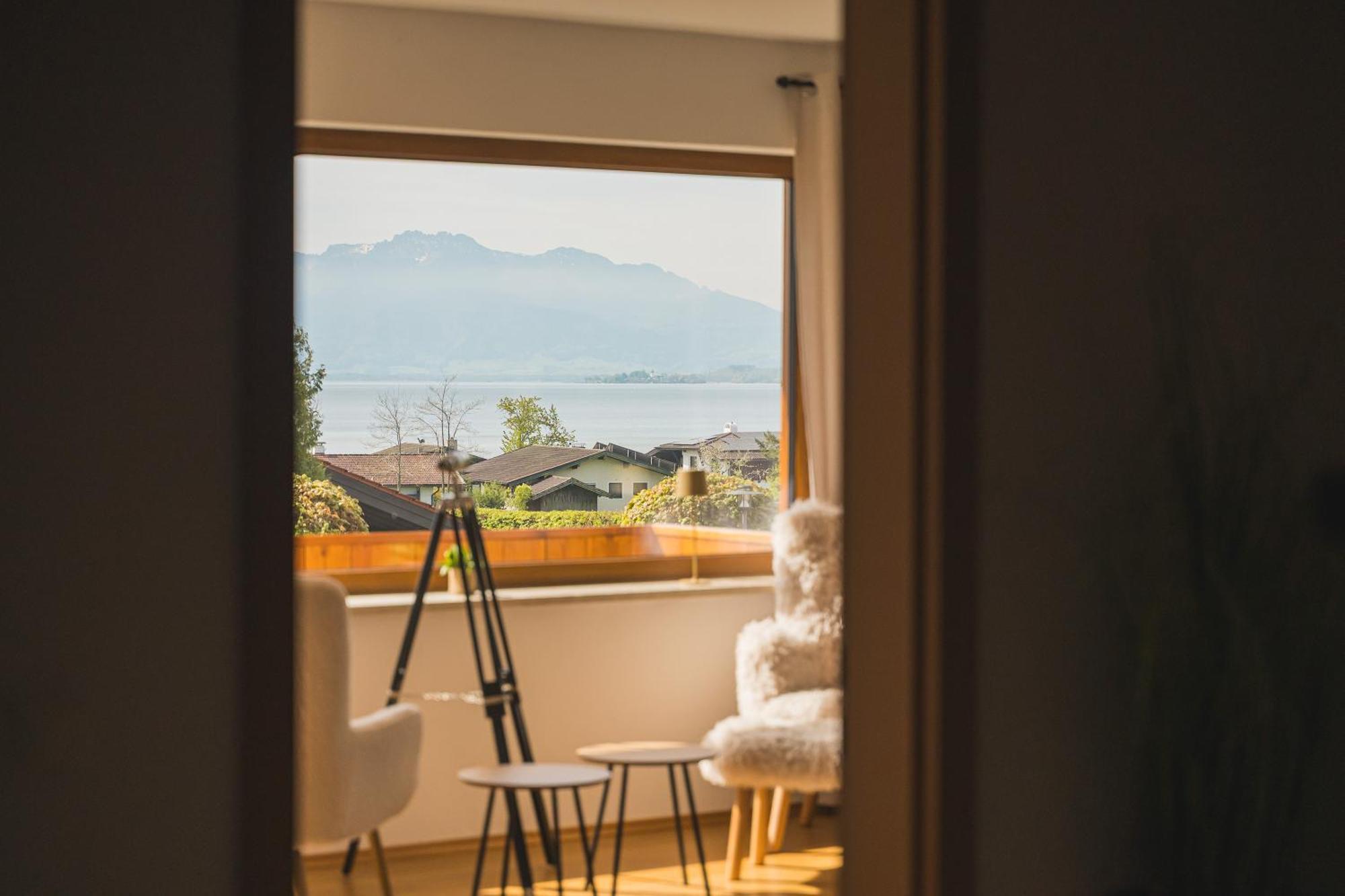 Chalet Am See - Seeblick Bergblick Modern Charmant Neu سيون-سيبروك المظهر الخارجي الصورة