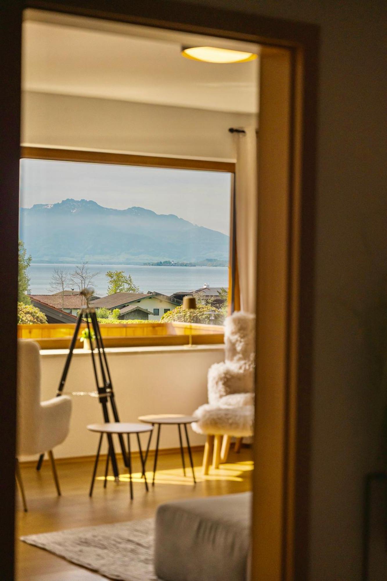 Chalet Am See - Seeblick Bergblick Modern Charmant Neu سيون-سيبروك المظهر الخارجي الصورة